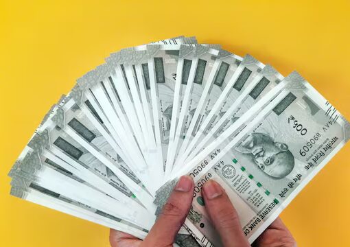 holi bonus